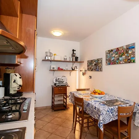 펜션 Mastro Oleario 5 Dal Mare 30 Dai Monti 토레베키아 테아티아