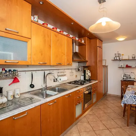 Mastro Oleario 5 Dal Mare 30 Dai Monti * 토레베키아 테아티아