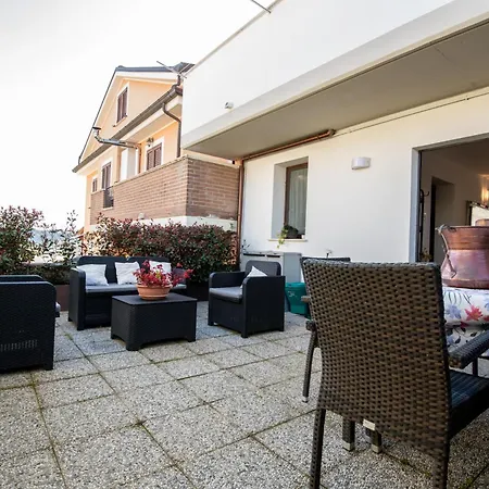 Mastro Oleario 5 Dal Mare 30 Dai Monti * 토레베키아 테아티아