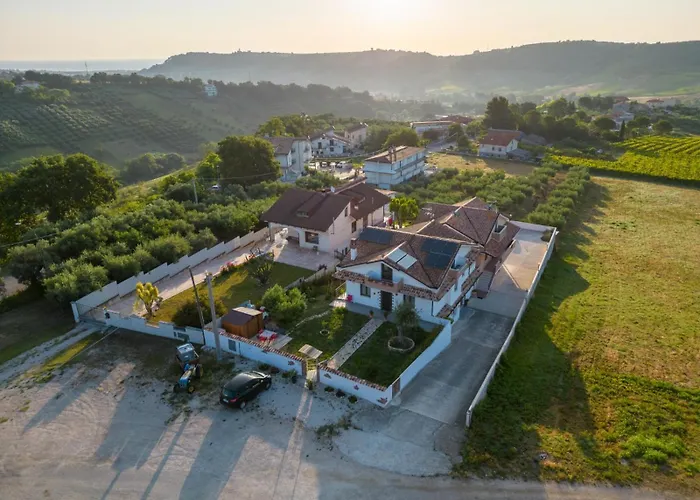 Mastro Oleario 5 Dal Mare 30 Dai Monti *